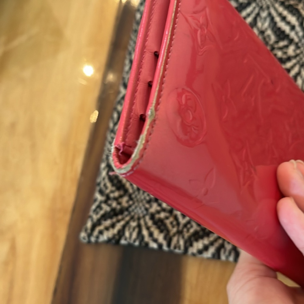 Louis Vuitton Pink Wallet - Picture 14 of 16
